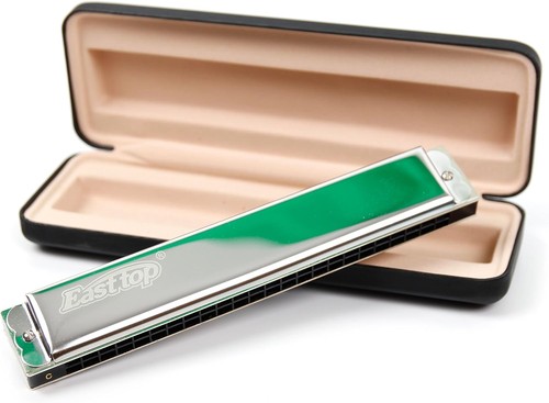 Hole harmonica key of - in,